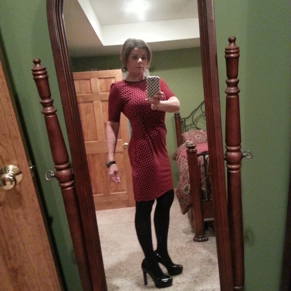 Meet your Posher, Heidi - Picture 2 of 7